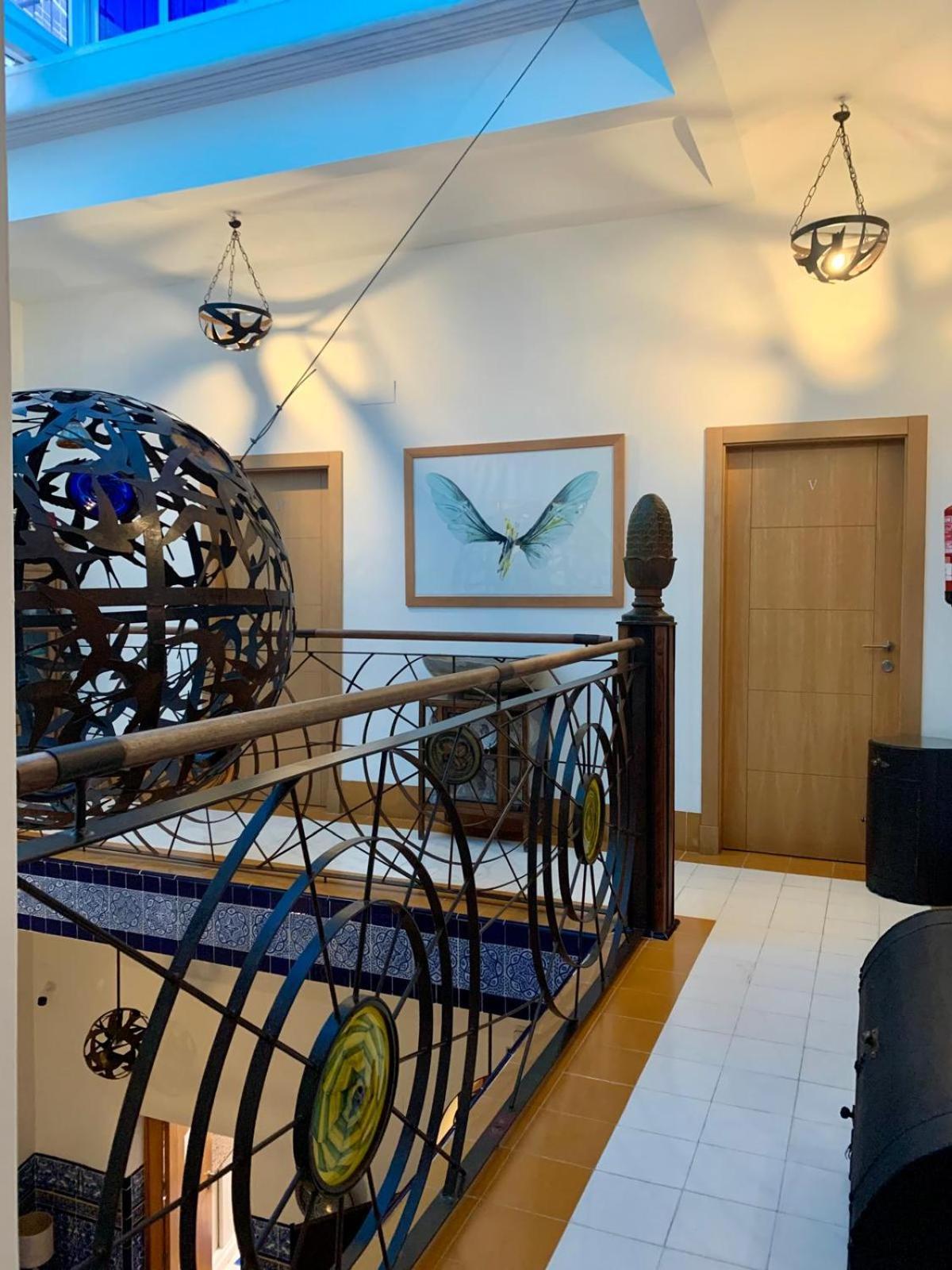 Hostal Casa Alborada โกนิล เด ลาฟรอนเตรา ภายนอก รูปภาพ