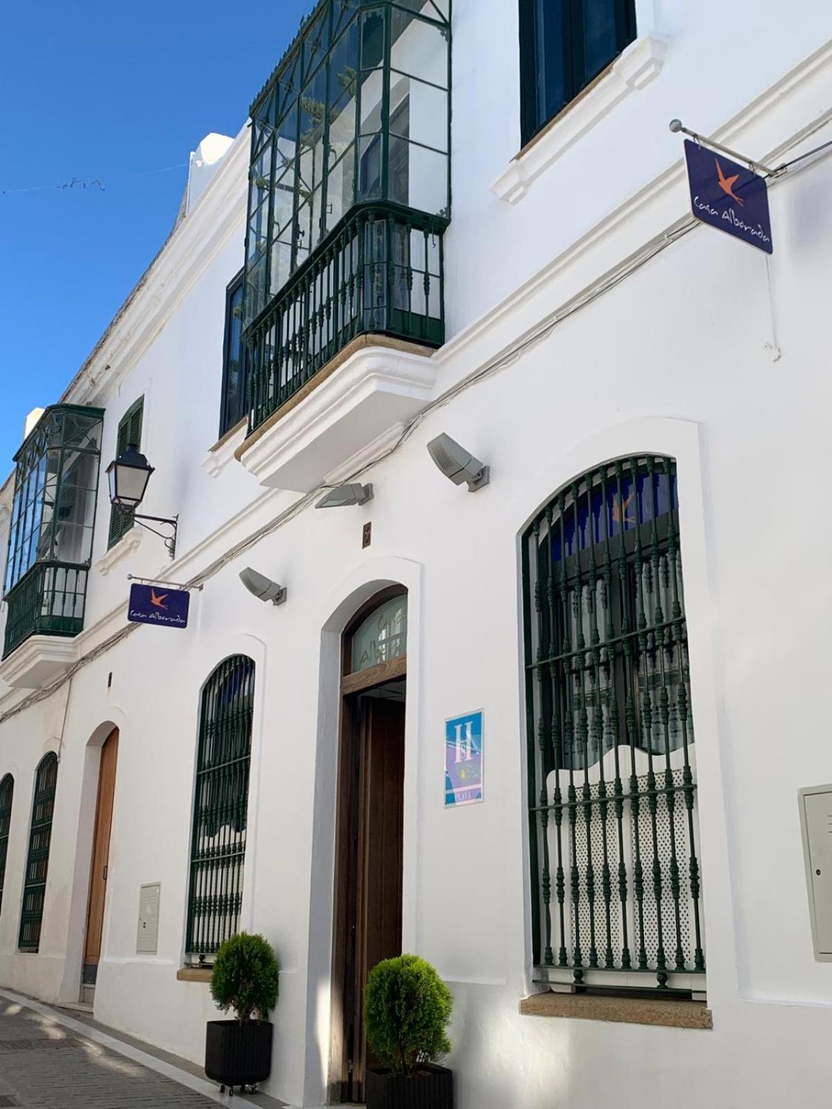 Hostal Casa Alborada โกนิล เด ลาฟรอนเตรา ภายนอก รูปภาพ